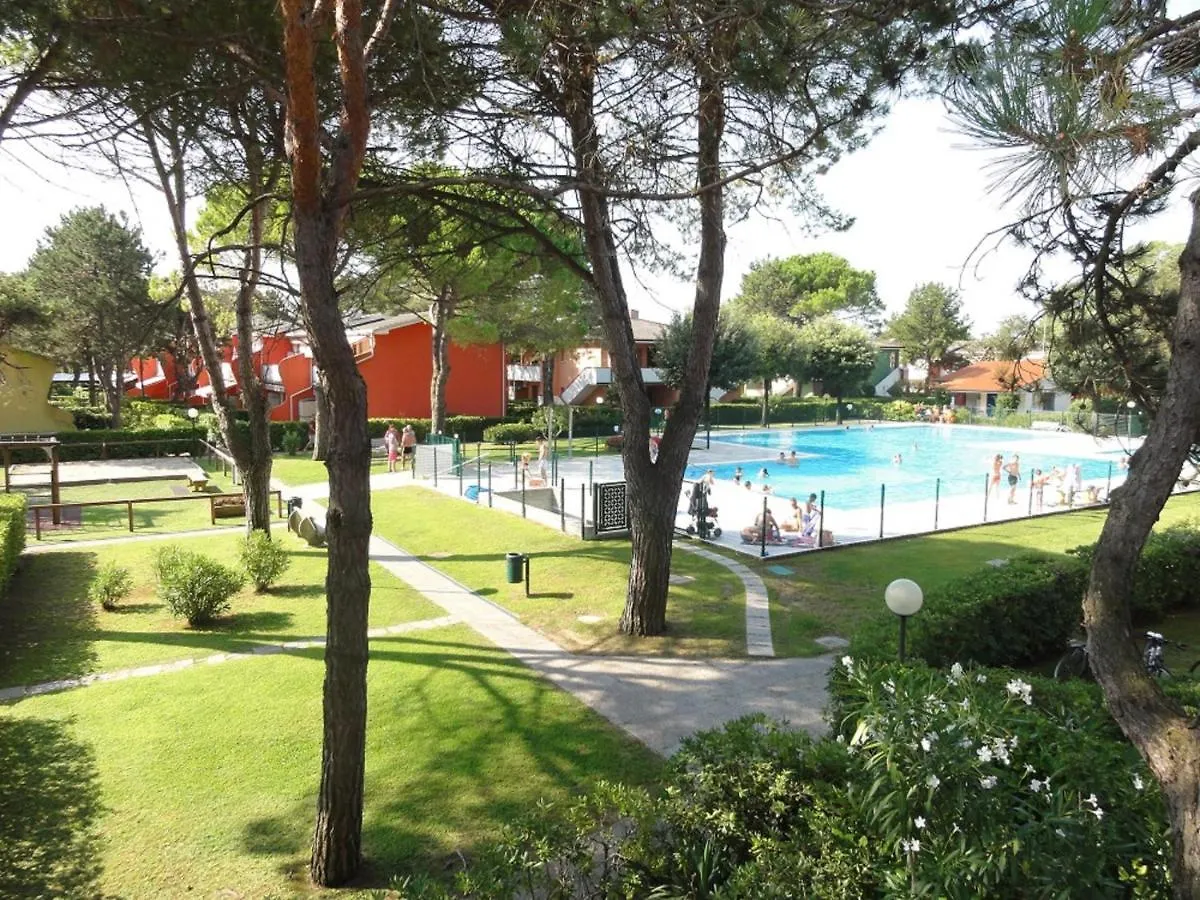 Holiday home Villaggio Azzurro - Ville Bibione Italy